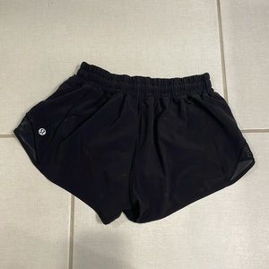 Lululemon Size 2 Black Hotty Hot Shorts